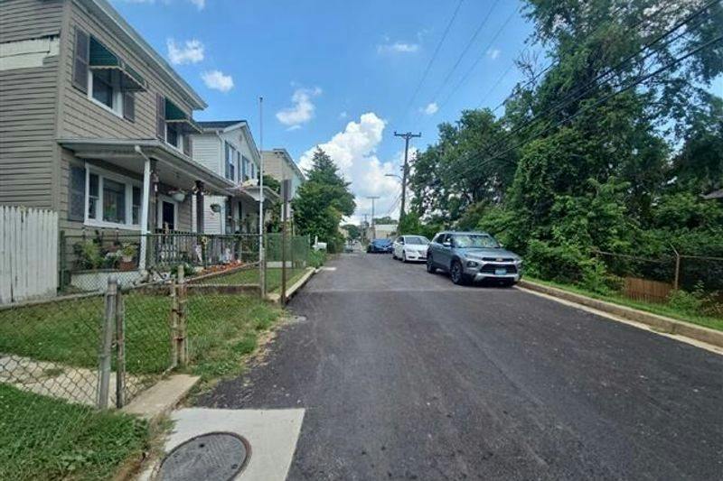Dellwood Ave, Baltimore, MD 21211