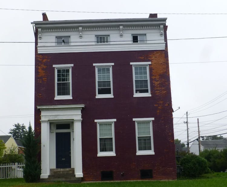 2 N Union St Middletown, PA 17057, Dauphin County