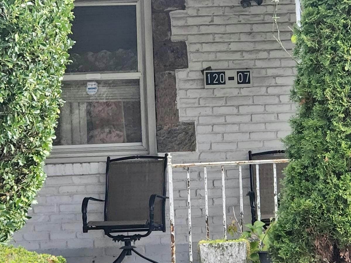 225th St, Cambria Heights, NY 11411