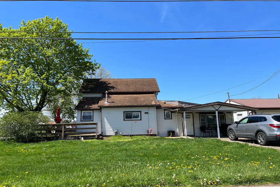 224 E 6th Street West Lafayettte, OH 43845, Coshocton County