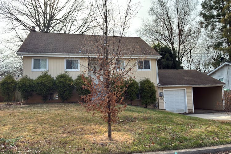 9707 Woodland Avenue Lanham, MD 20706, Prince George`s County