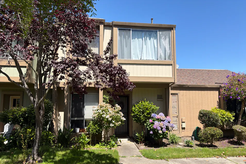 1148 Bismarck Ln Alameda, CA 94502, Alameda County