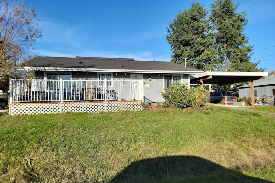 8404 Treevue Rd Blaine, WA 98230, Whatcom County