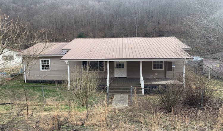 116 Red Jacket Rd Red Jacket, WV 25692, Mingo County