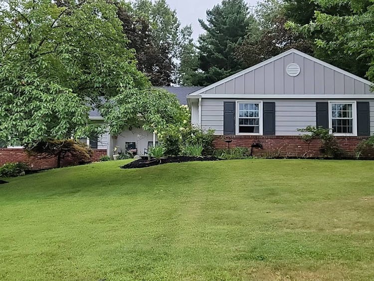 76 Spring Gardn Mill Dr Newtown, PA 18940, Bucks County