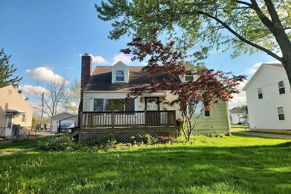 542 3rd St Elyria, OH 44035, Lorain County