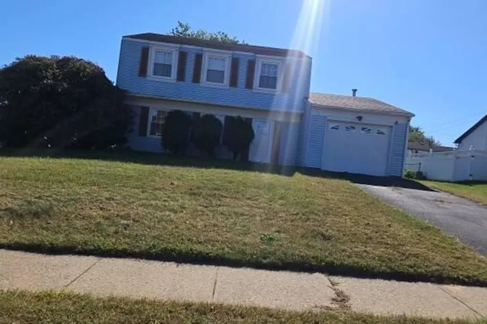 33 Trescott Lane Willingboro, NJ 08046, Burlington County