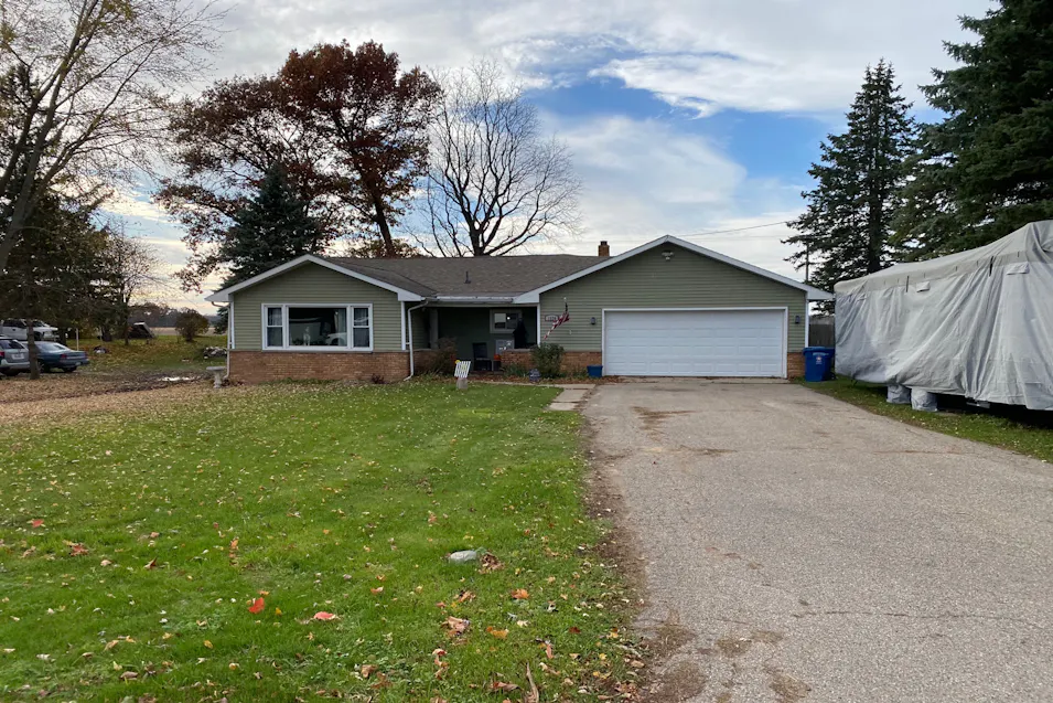 1520 10th St Martin, MI 49070, Allegan County