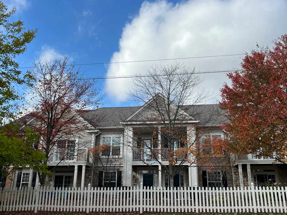 1855 Knollwood Dr Canton, MI 48188, Wayne County