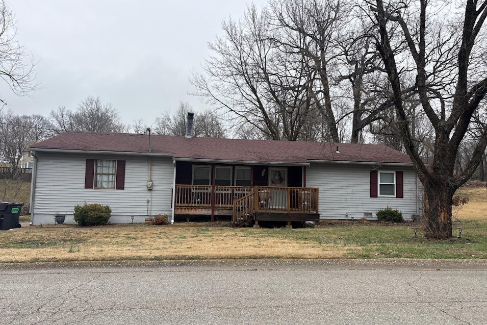 8 Brown Drive Fairview Heights, IL 62208, St. Clair County