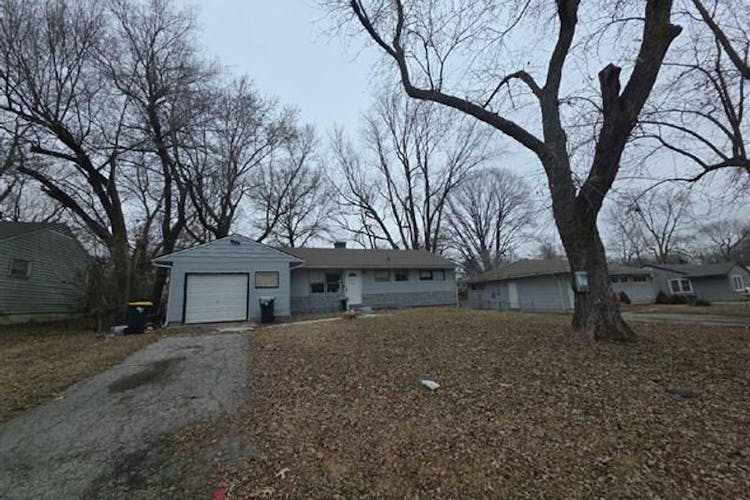 7504 E 110th St Kansas City, MO 64134, Jackson County
