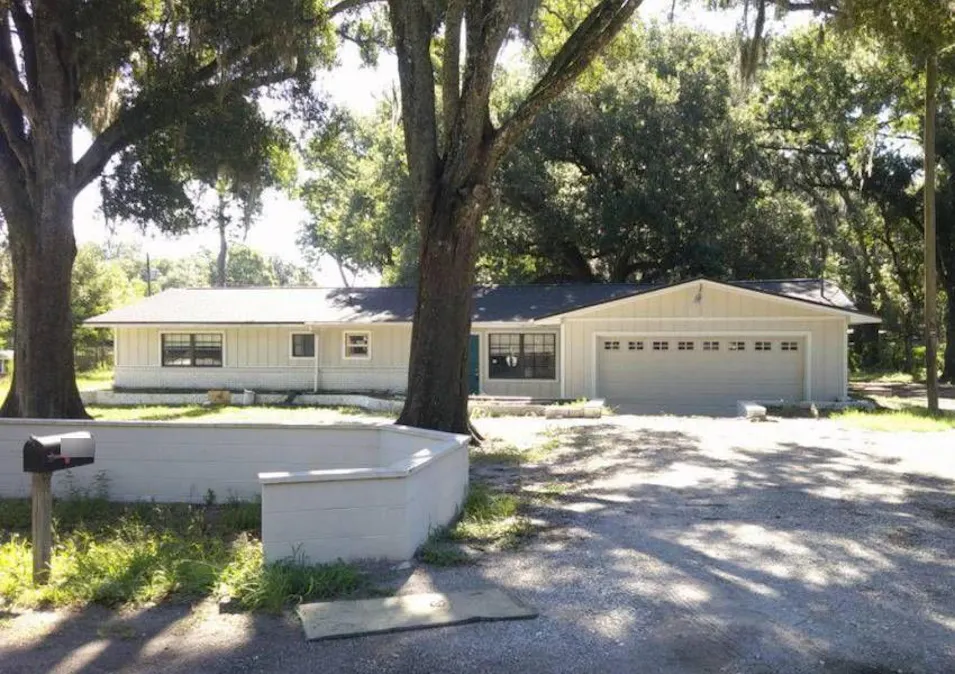 3915 Shady Oak Dr E Lakeland, FL 33810, Polk County