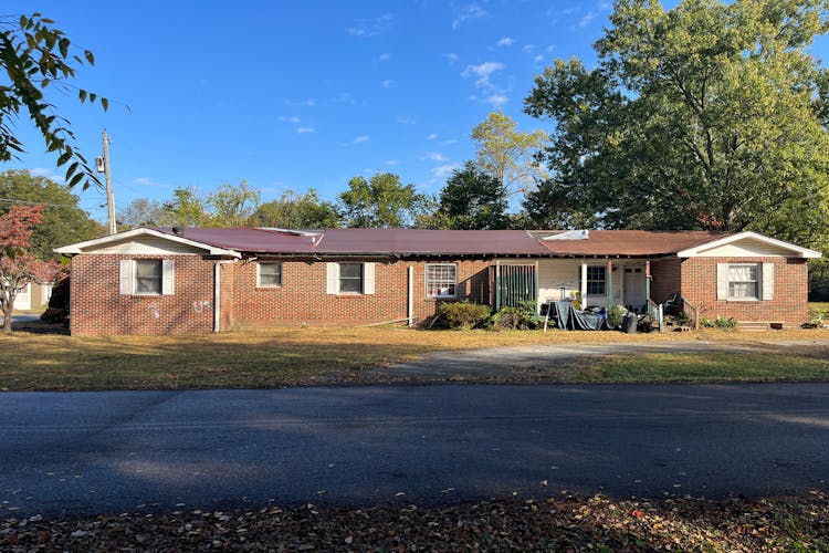 8 W Wotring St Rossville, GA 30741, Walker County