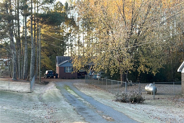 763 East Byrd Road Hartselle, AL 35640, Morgan County