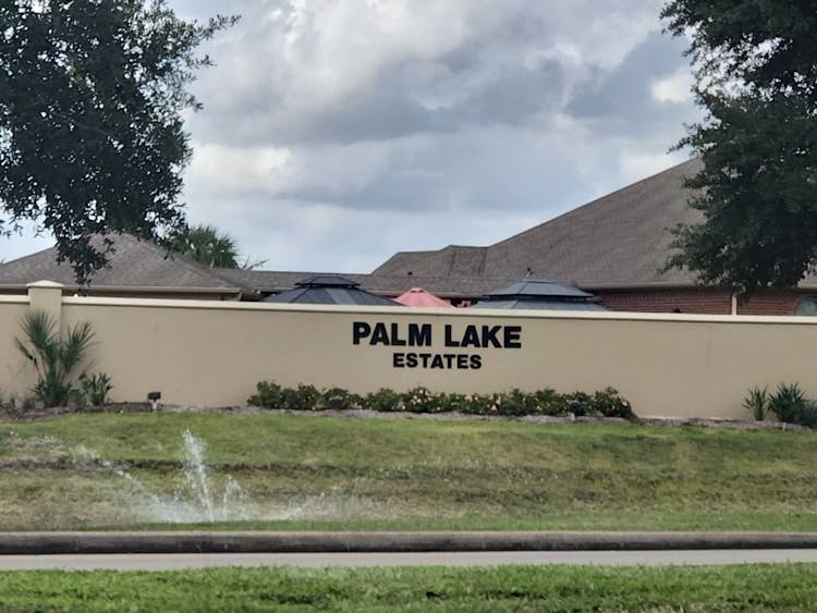 9 Cypress Point Ct North Manvel, TX 77578, Brazoria County