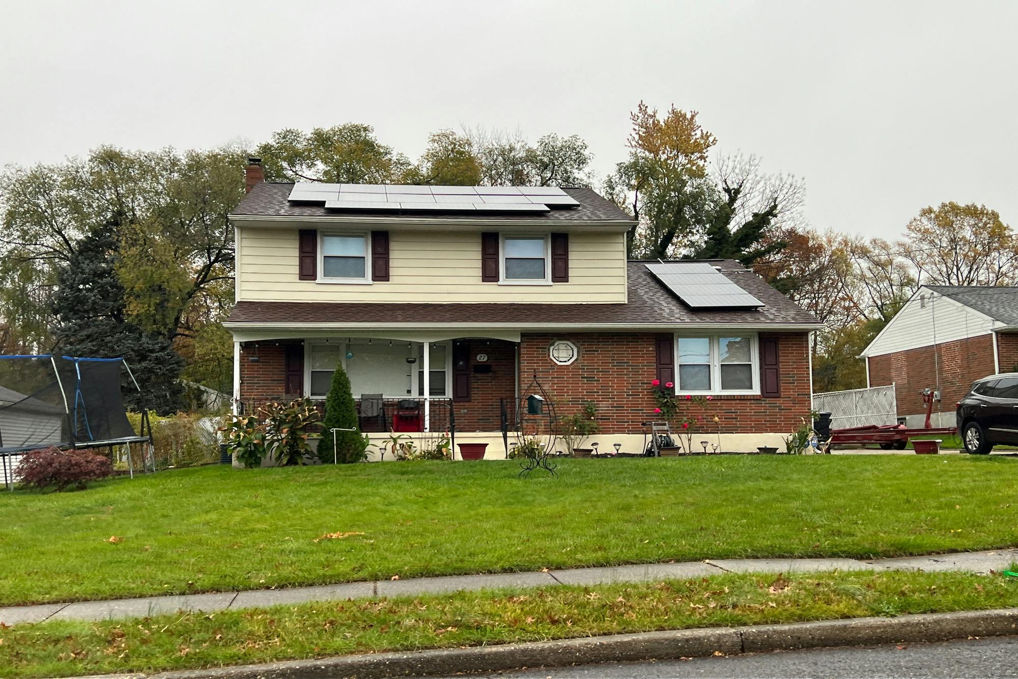 Maloney Ct, Bellmawr, NJ 08031