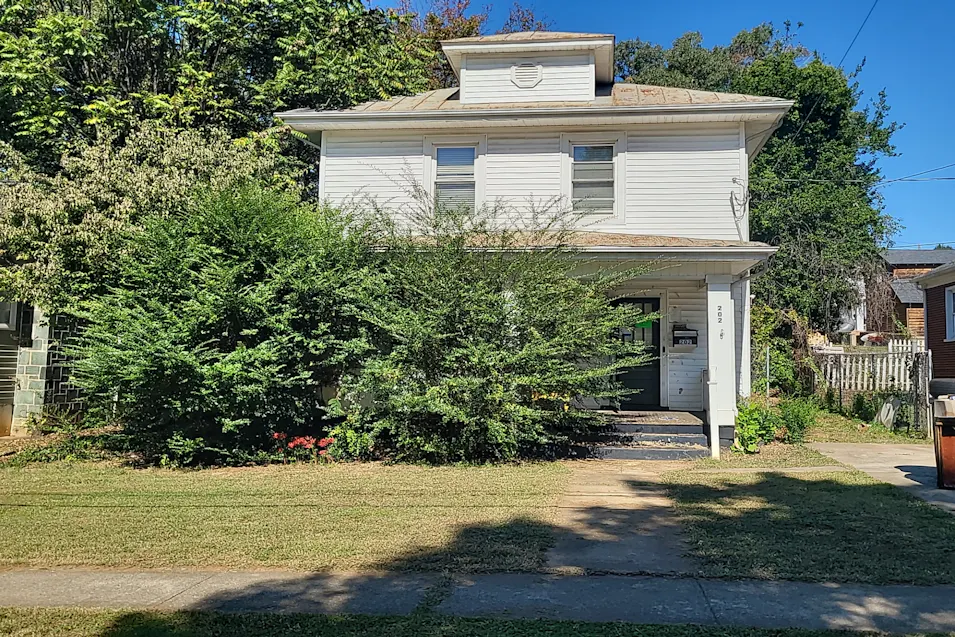 202 Warren Avenue Lynchburg, VA 24501, Lynchburg City County