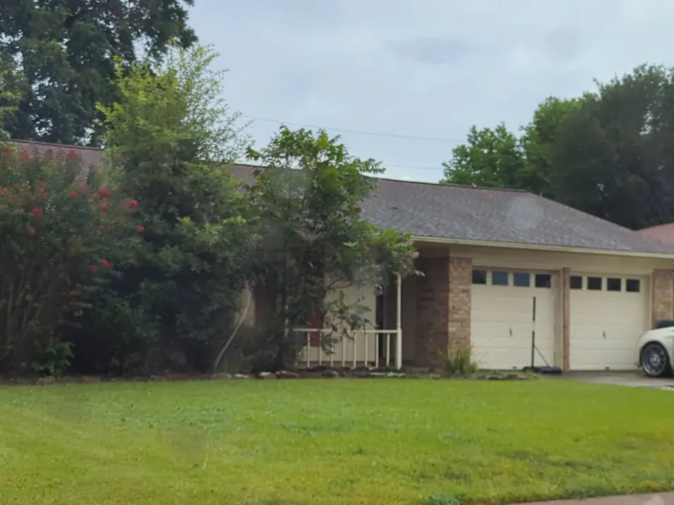 9245 Glynn Ln Beaumont, TX 77707, Jefferson County