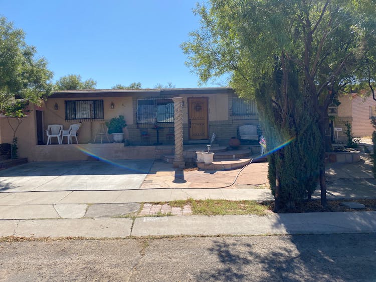 821 W Baffin Dr Tucson, AZ 85756, Pima County