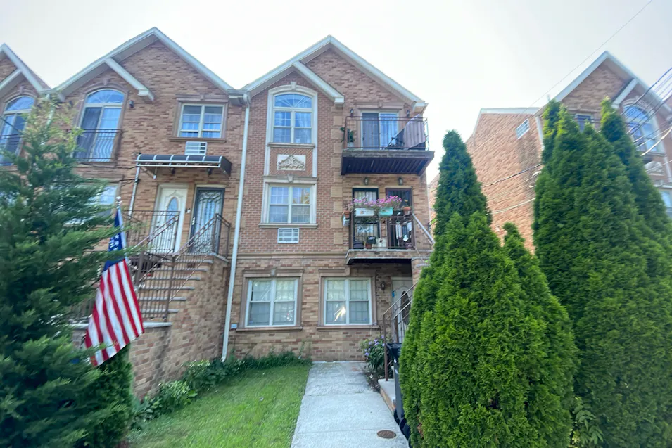 2829 Ely Avenue Unit #1 Bronx, NY 10469, Bronx County