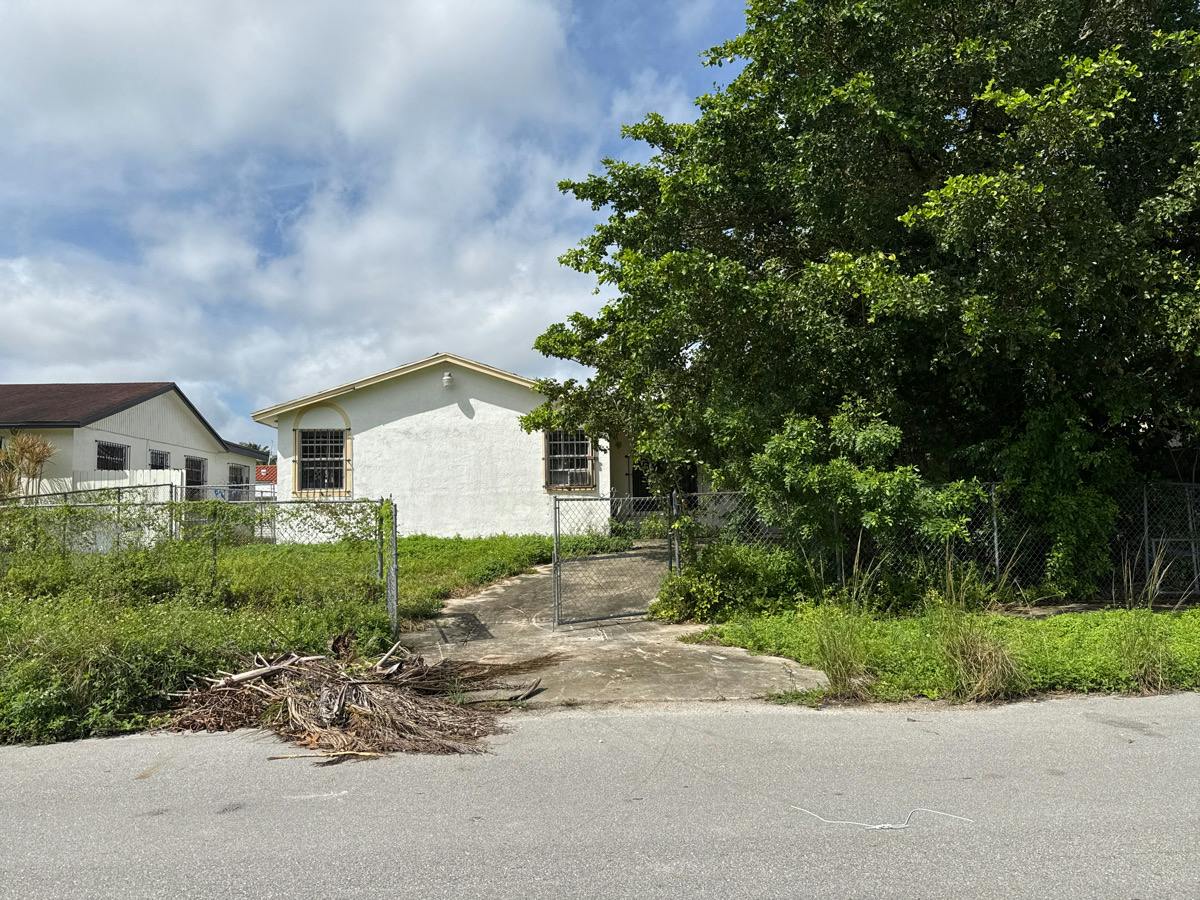 142nd Ave, Homestead, FL 33033