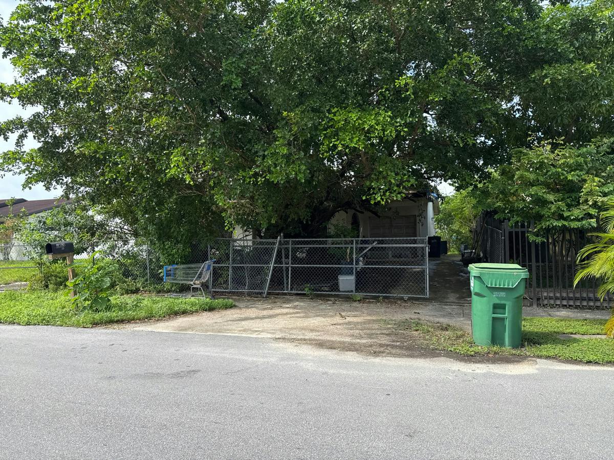 142nd Ave, Homestead, FL 33033 #1