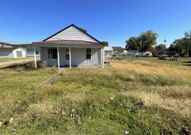 901 Eastern Ave Worthington, KY 41183, Greenup County