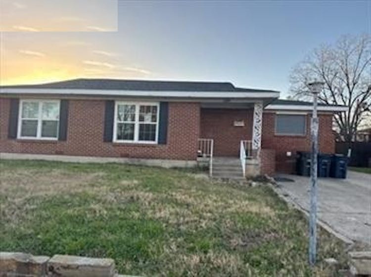 2304 Nottingham Blvd Fort Worth, TX 76112, Tarrant County