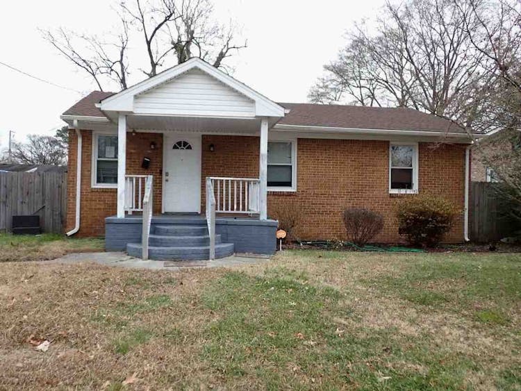 111 Carol Lane Portsmouth, VA 23701, Portsmouth City County