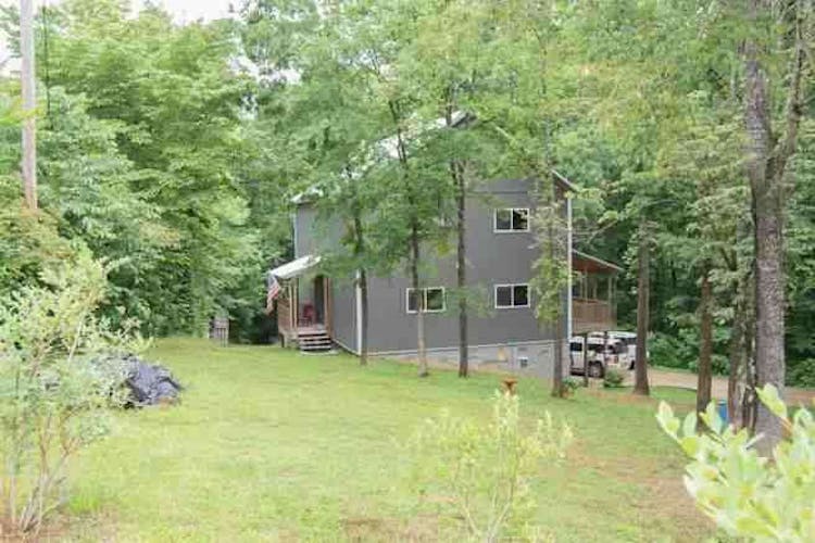 2227 Black Road Prospect, TN 38477, Giles County