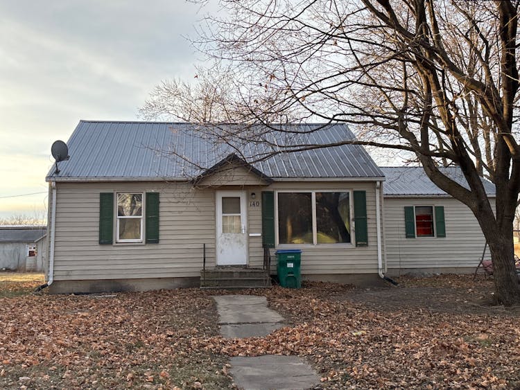 140 3rd St Webster City, IA 50595, Hamilton County