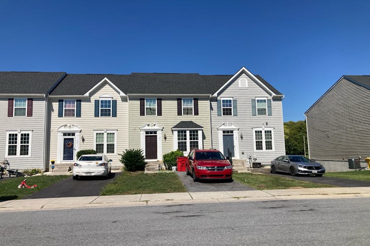 19 Ontario Dr Falling Waters, WV 25419, Berkeley County