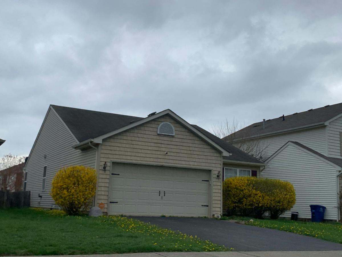 Sugarbark Dr, Canal Winchester, OH 43110