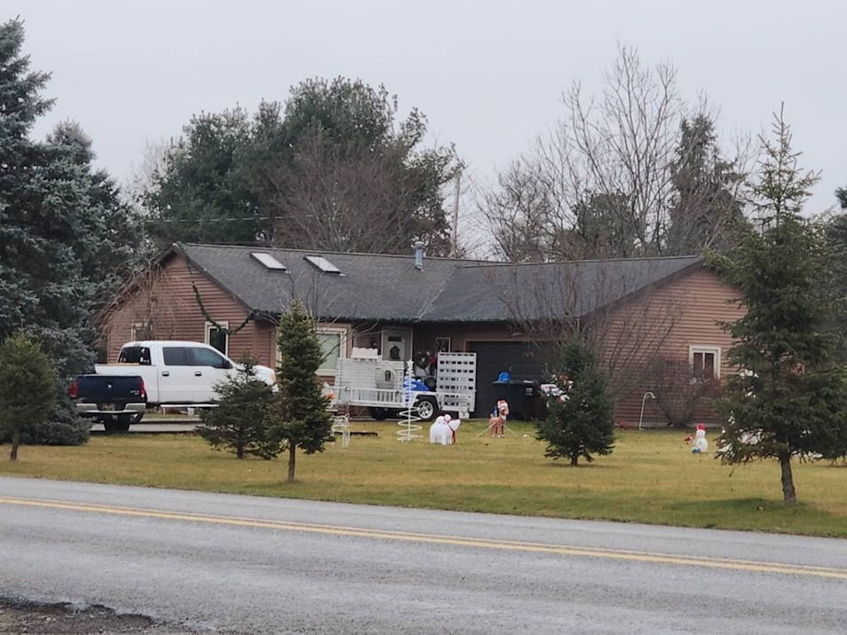 2944 Sutton Rd Adrian, MI 49221, Lenawee County