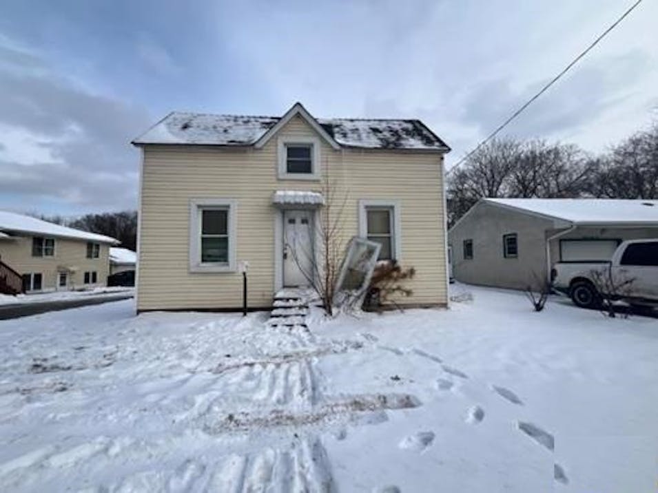 1641 Concord St S South Saint Paul, MN 55075, Dakota County