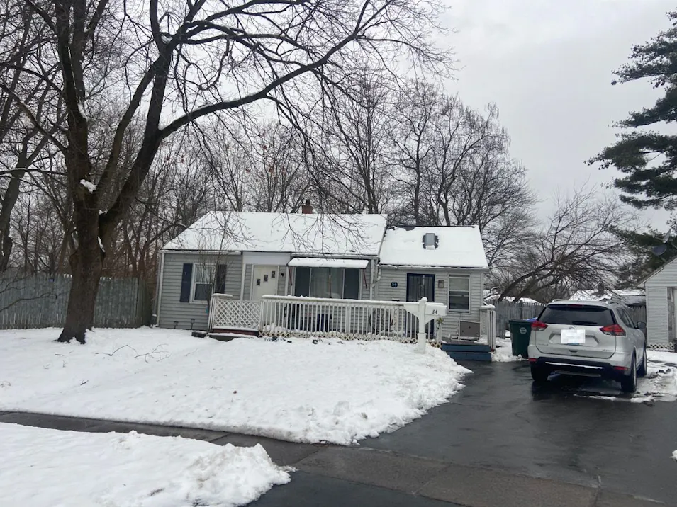54 Hollister Drive East Hartford, CT 06118, Hartford County