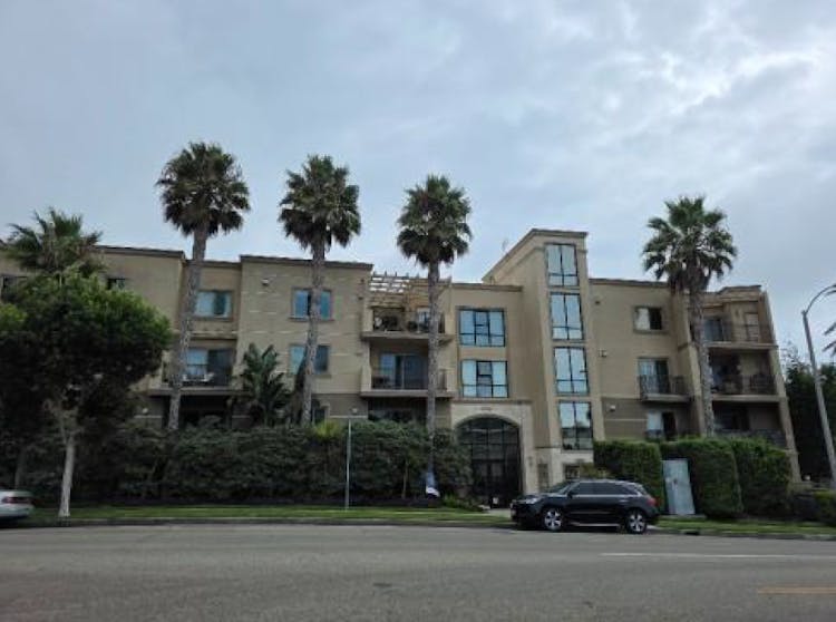 8238 W Manchester Ave Apt 308 Playa Del Rey, CA 90293, Los Angeles County