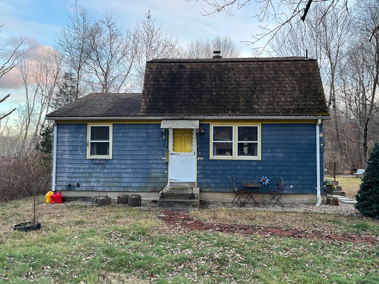 51 Belfield Drive Johnston, RI 02919, Providence County