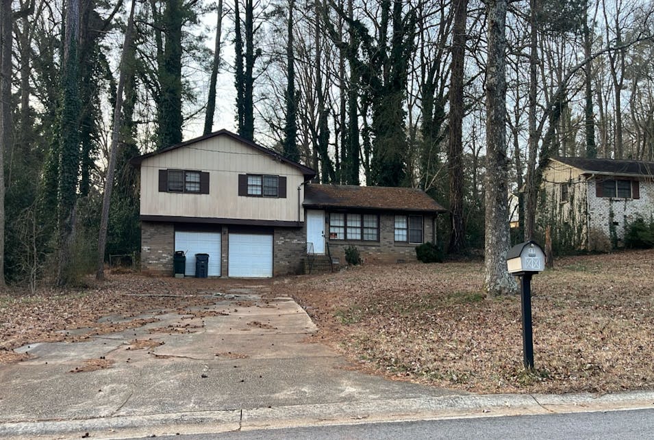 1115 Palisades Drive Ellenwood, GA 30049, Henry County