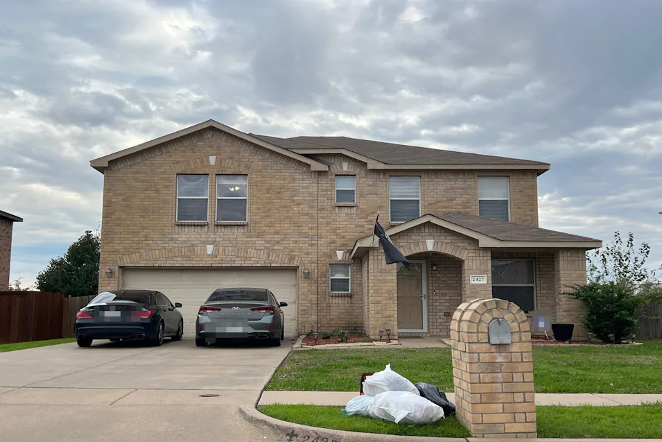 2427 Silverado Trl Grand Prairie, TX 75052, Tarrant County