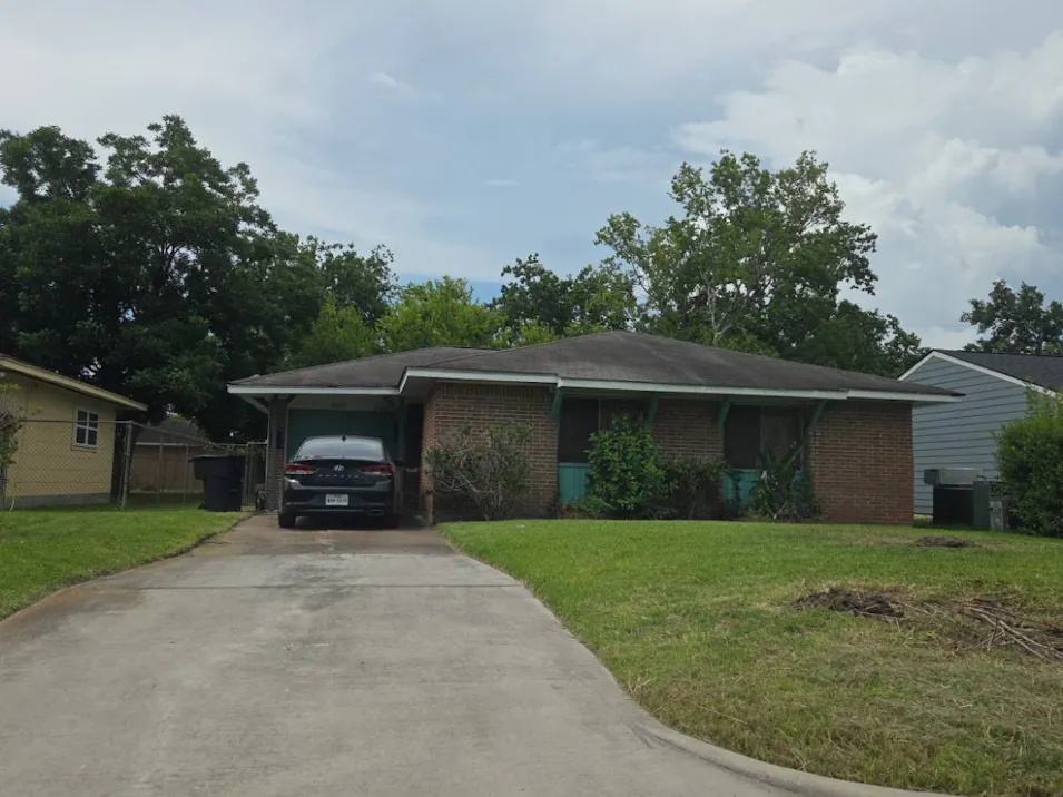 5027 Denoron Dr Houston, TX 77048, Harris County