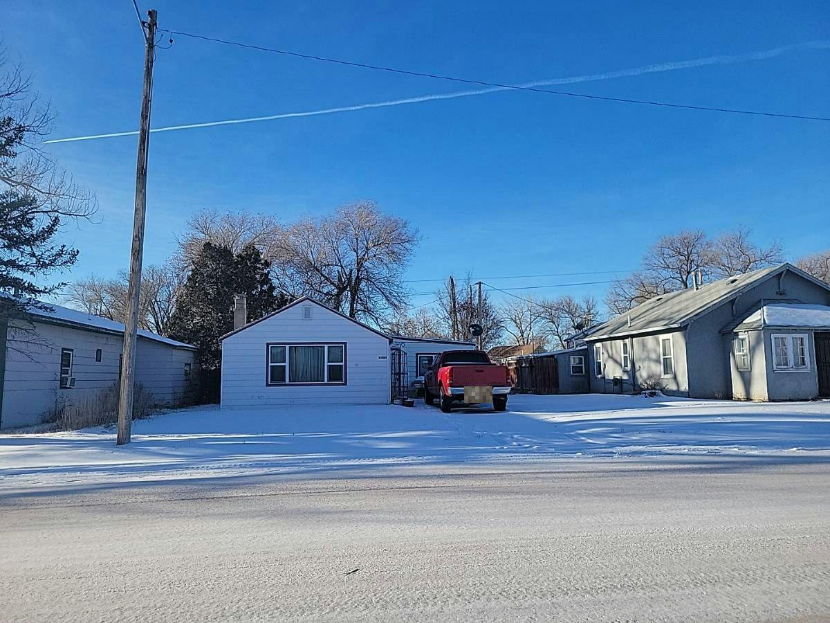 Pine St, Upton, WY 82730