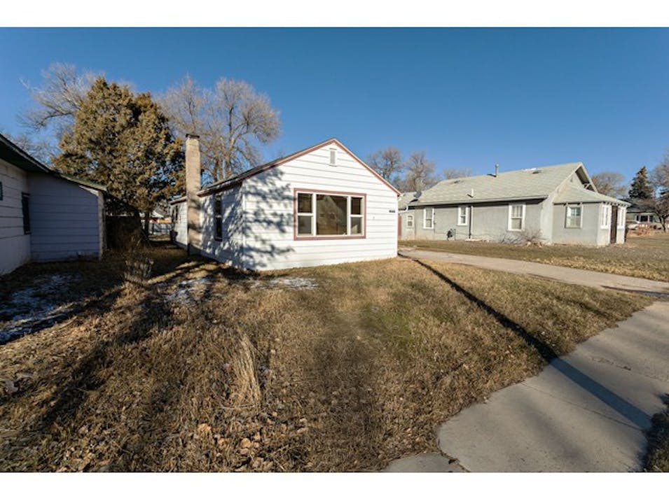 809 Pine St Upton, WY 82730, Weston County