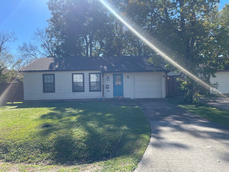 718 Jerry St Houston, TX 77022, Harris County