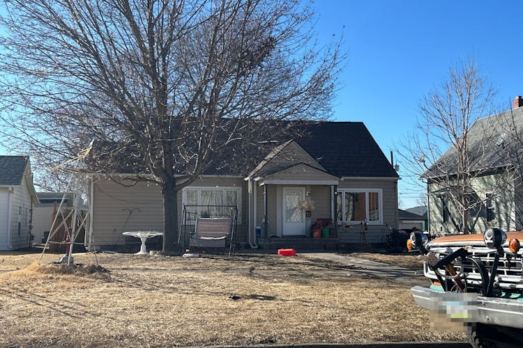 311 54th St Moline, IL 61265, Rock Island County