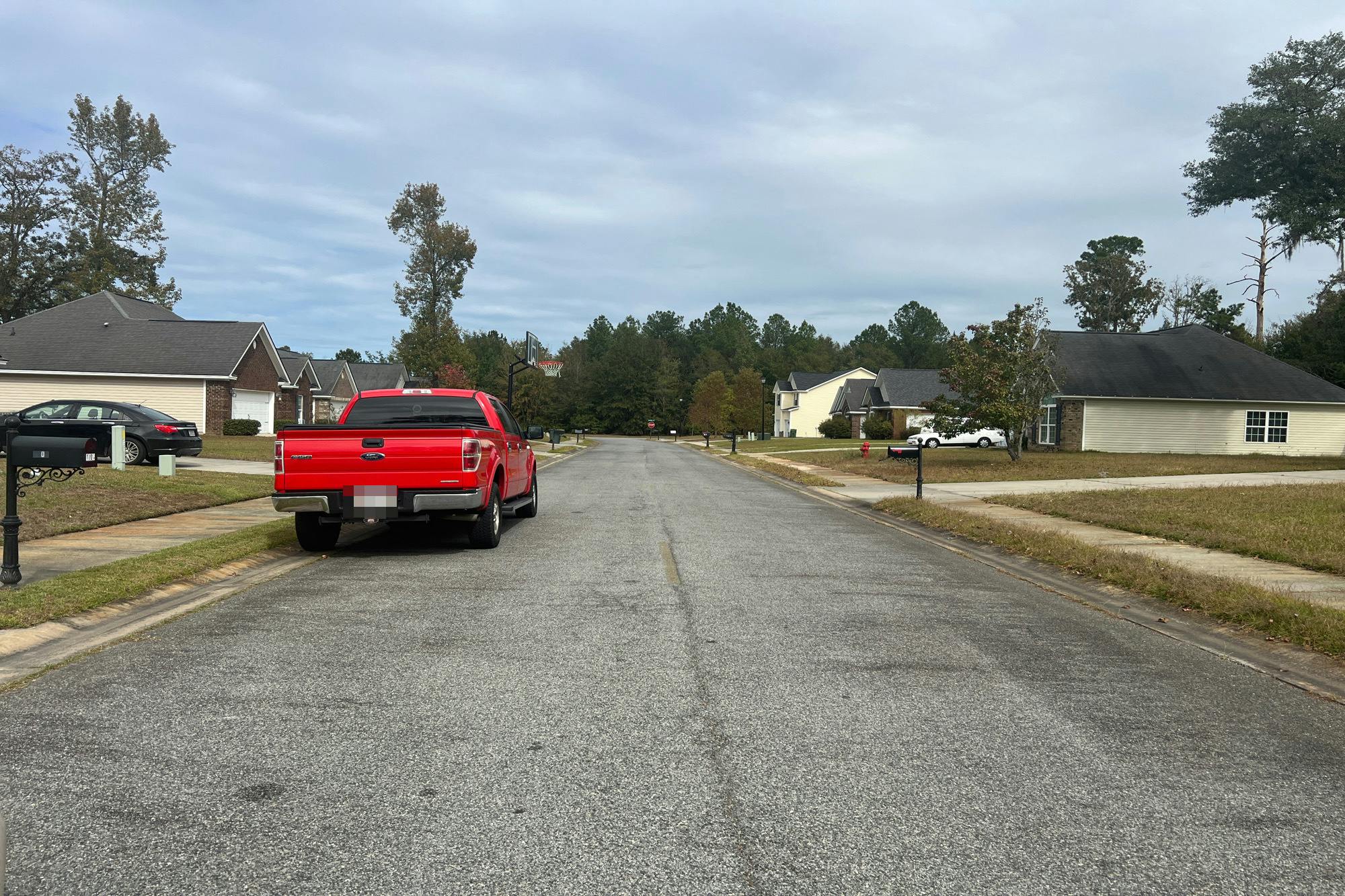Sara Ln, Hinesville, GA 31313
