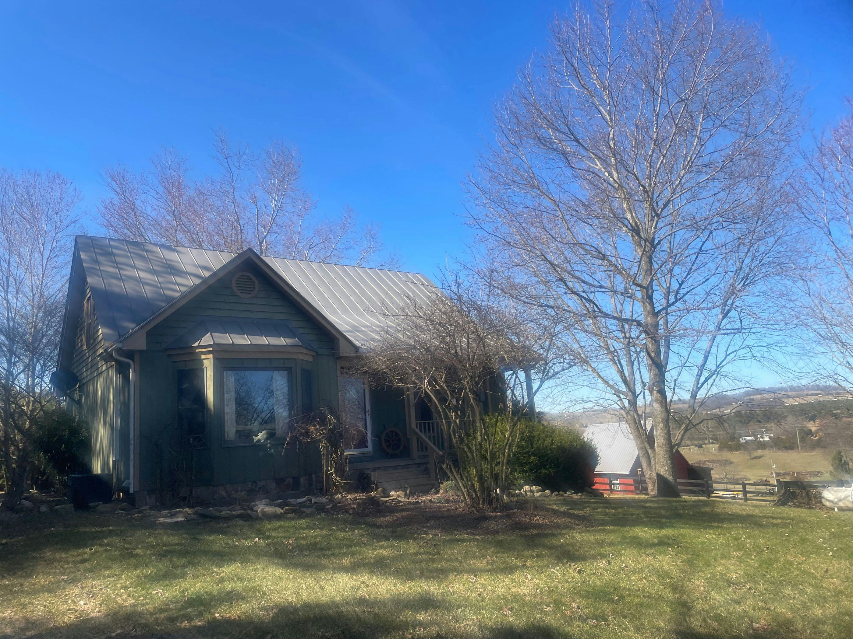 Burton Ave, Saint Louis, MO 63114