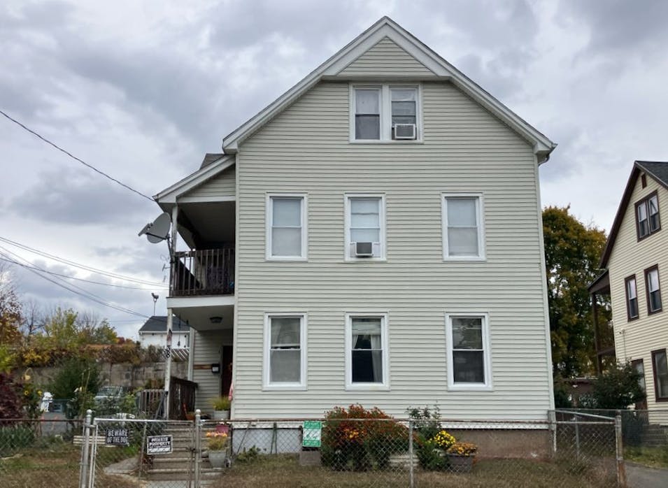 38 Union St New Britain, CT 06051, Hartford County
