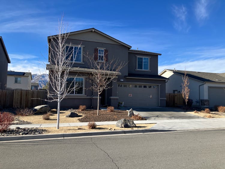 9347 Bay Dr Reno, NV 89506, Washoe County