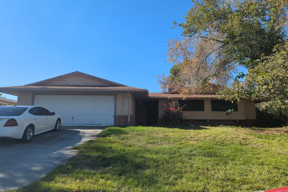 3919 Sorrento Way Las Vegas, NV 89121, Clark County